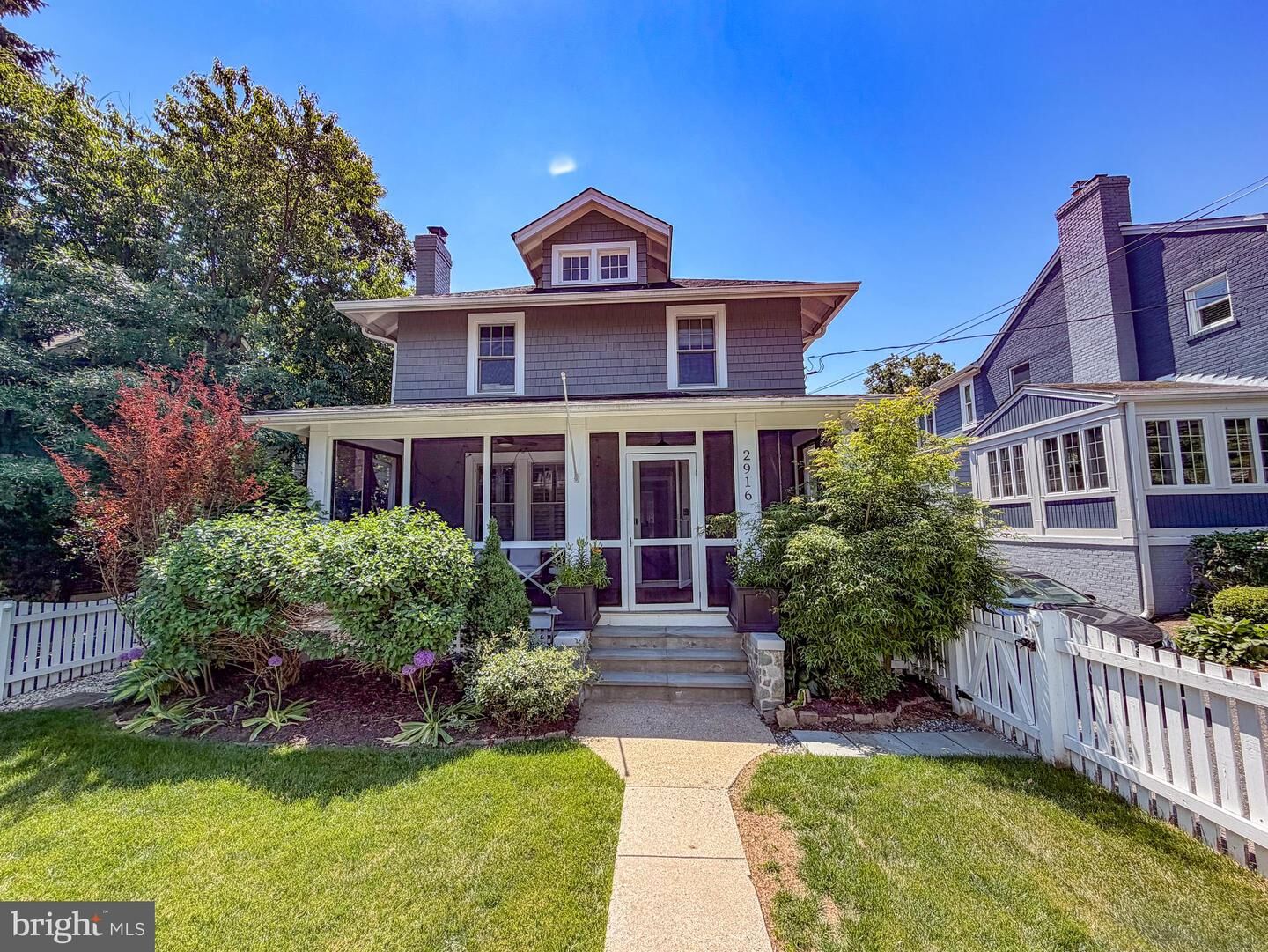 Property Photo: 2916 2nd Street N VA 22201