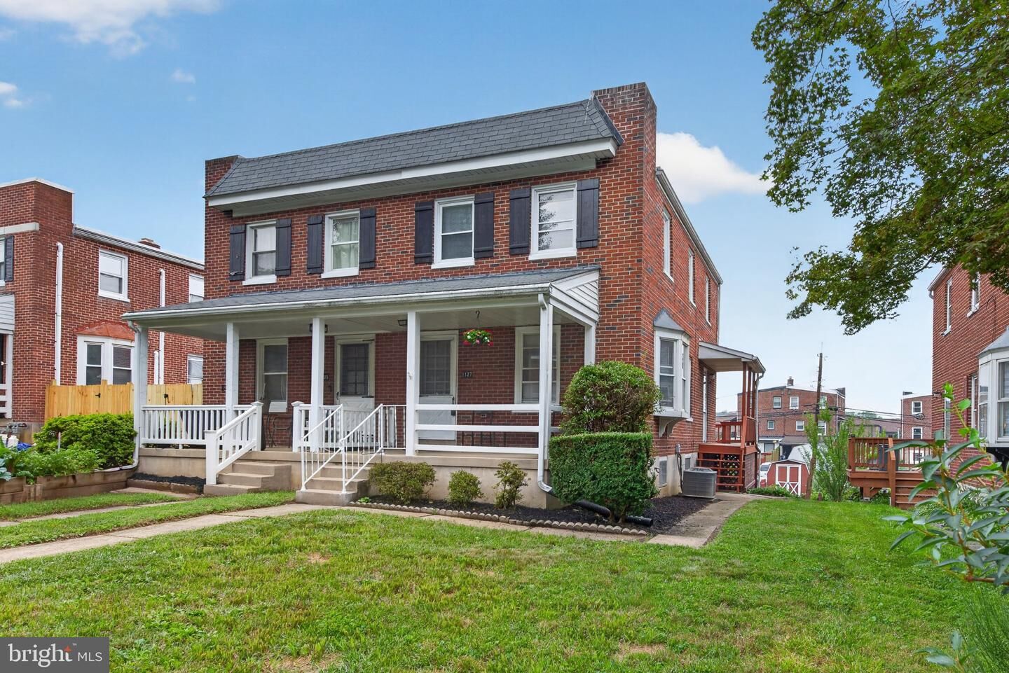 Property Photo:  1127 Jamaica Road  PA 17602 
