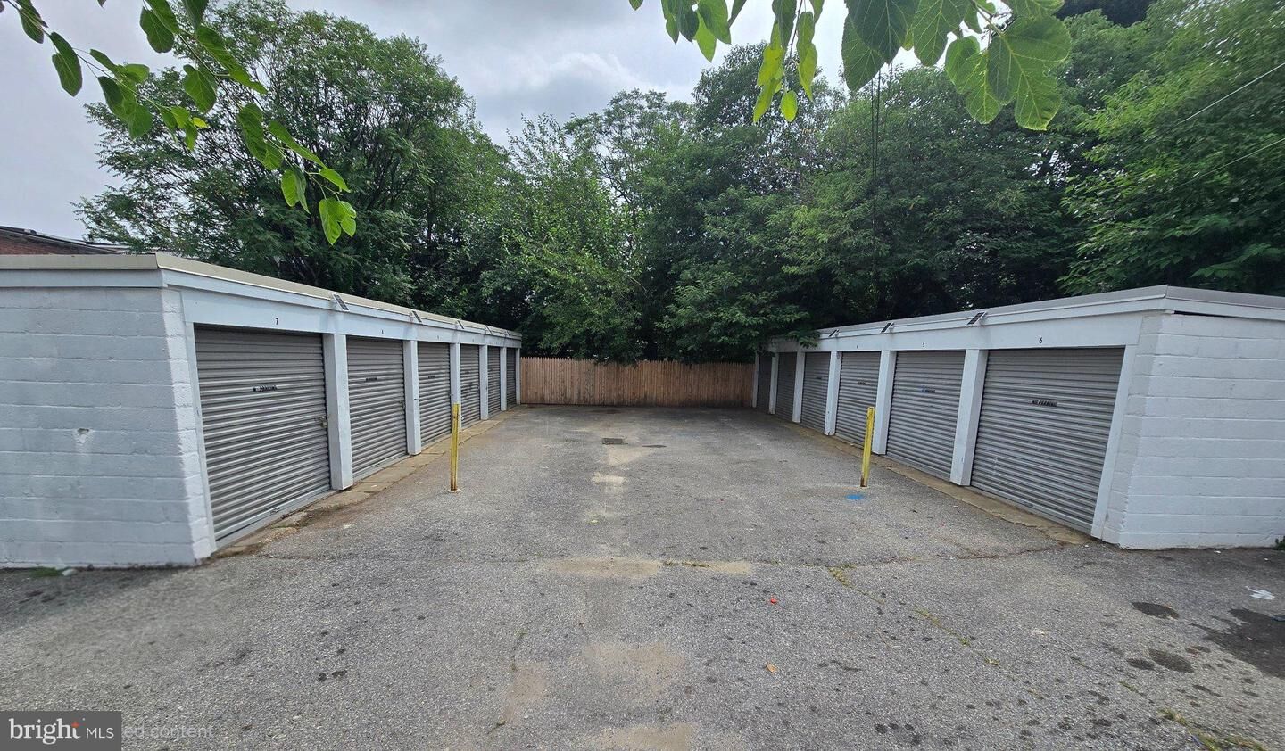 Property Photo:  820 E 22nd Street  DE 19802 