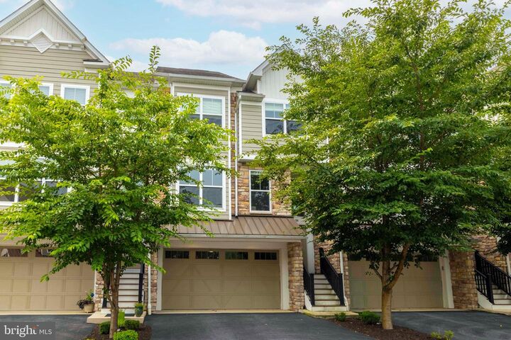 Property Photo: 38 New Countryside Drive PA 19382
