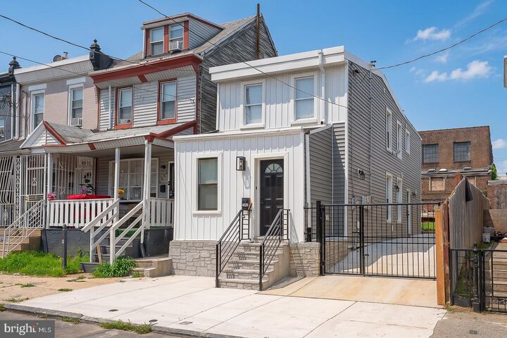 Property Photo: 4826 Hawthorne Street PA 19124