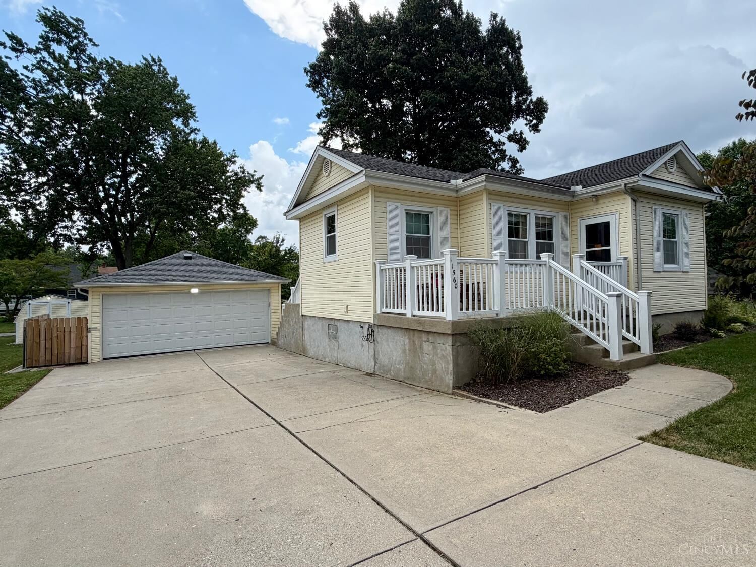 Property Photo:  11560 Walnut Street  OH 45246 
