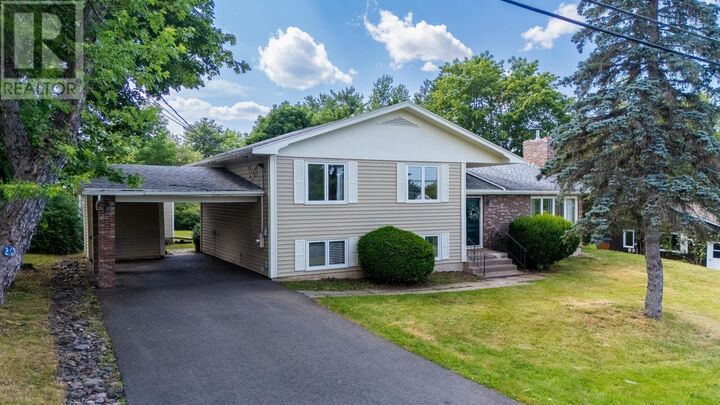 Property Photo: 20 Grandview Drive NS B4P 1W4