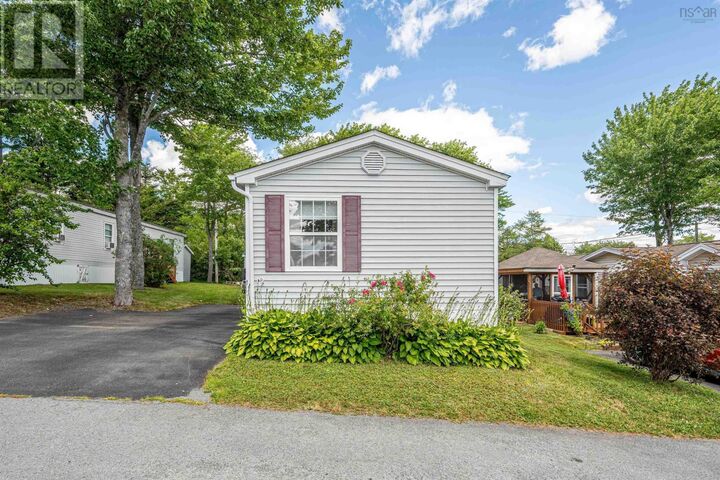 Property Photo: 12 Sixth Street NS B4B 1R3