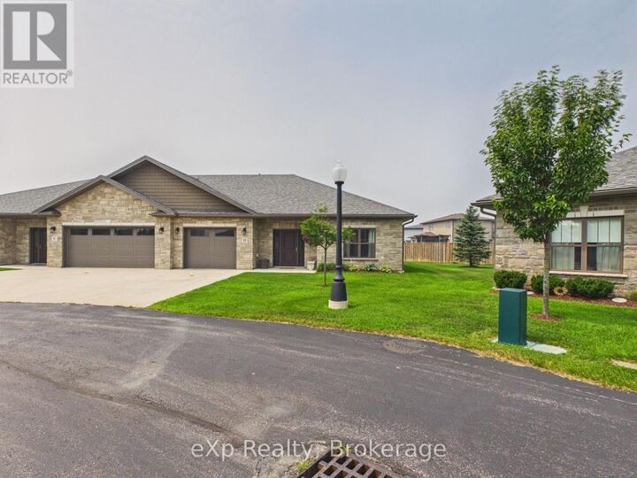 Property Photo: 1050 Waterloo Street 11 ON N0H 2C3