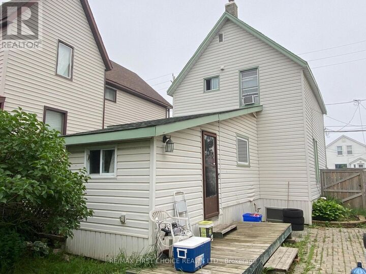 Property Photo: 12 Machar Avenue ON P7B 2Y3