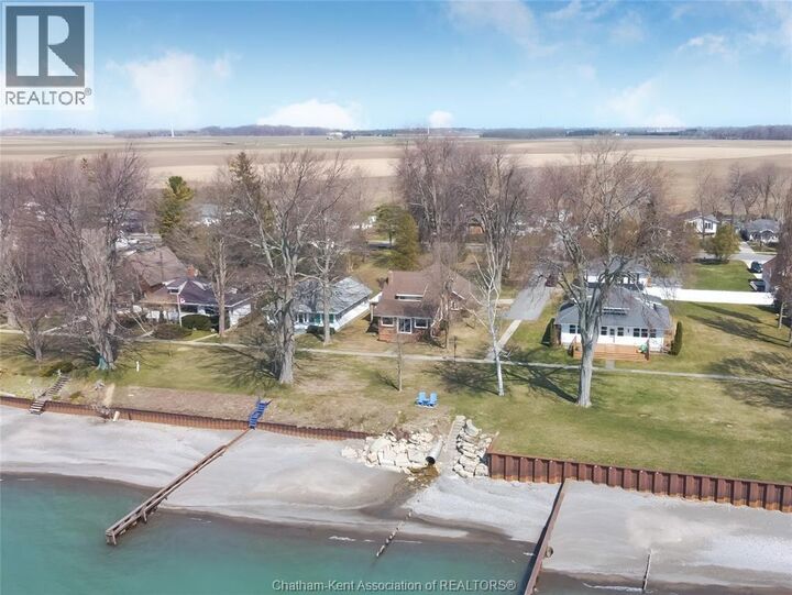 Property Photo: 395 Towanda Boulevard ON N0P 1A0