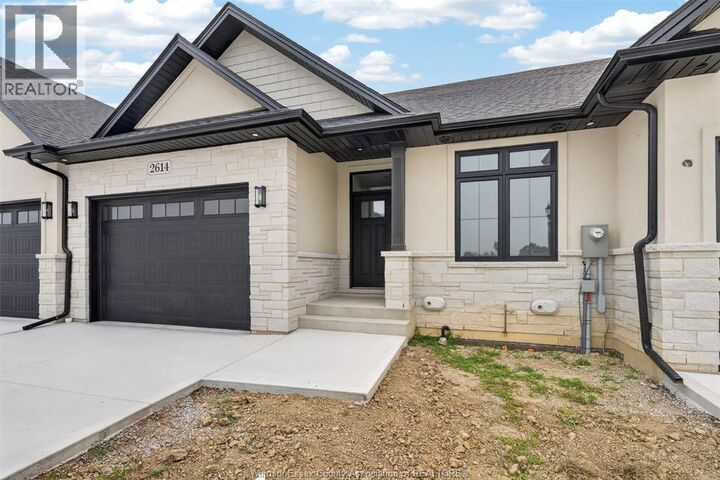 Property Photo: 2614 Barkley Avenue ON N8P 0E9