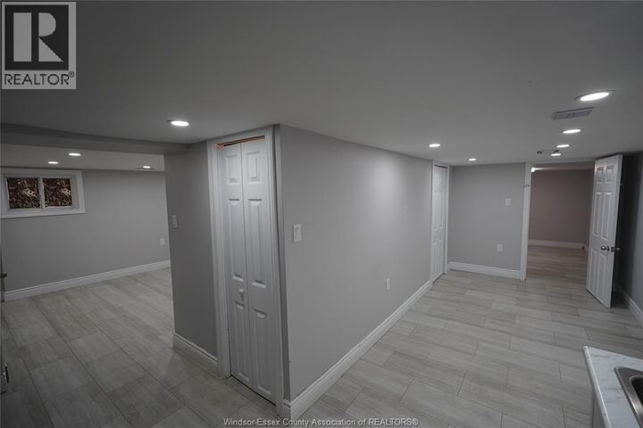 Property Photo:  1529 Elsmere Avenue  ON N8X 4H2 