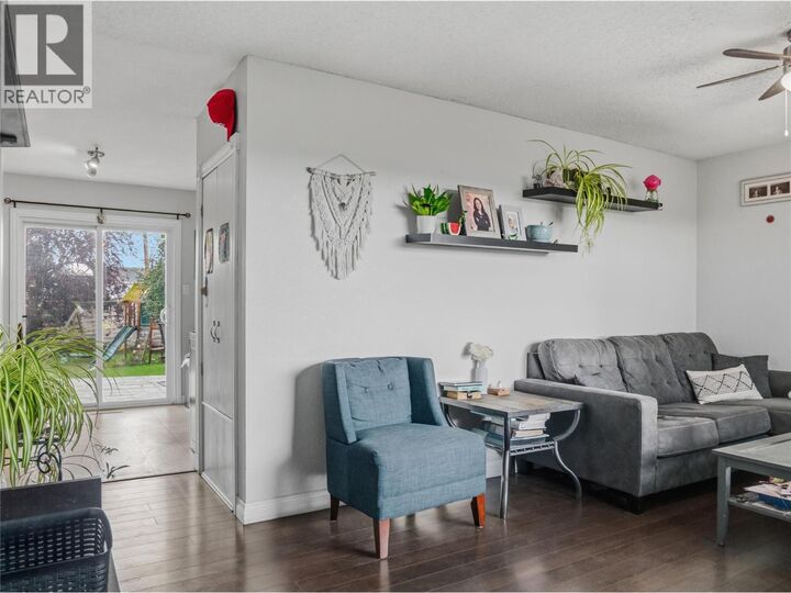 Property Photo: 408 96A Avenue BC V1G 1M4