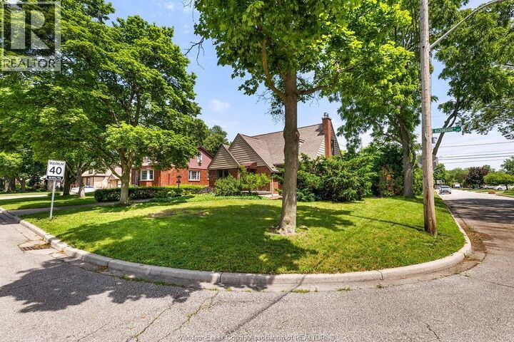 Property Photo: 2594 Buckingham ON N8T 2B6