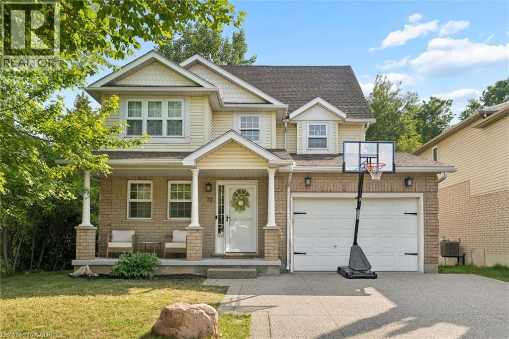 Property Photo: 72 Copper Leaf Street ON N2E 3T5