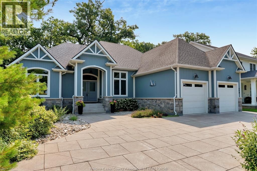 Property Photo: 295 Crystal Bay Drive ON N9V 4A6