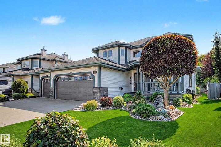 Property Photo:  98 Highland Close  AB T8A 6C5 