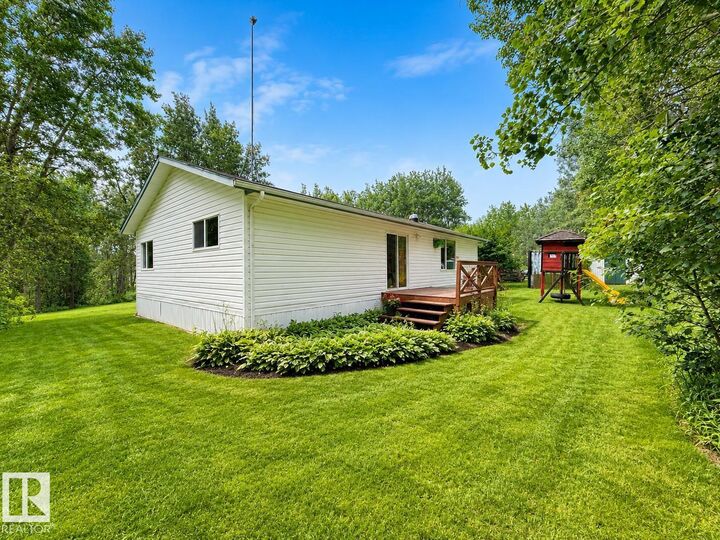 Property Photo: 126 50514 Range Road 202 AB T0B 4J2