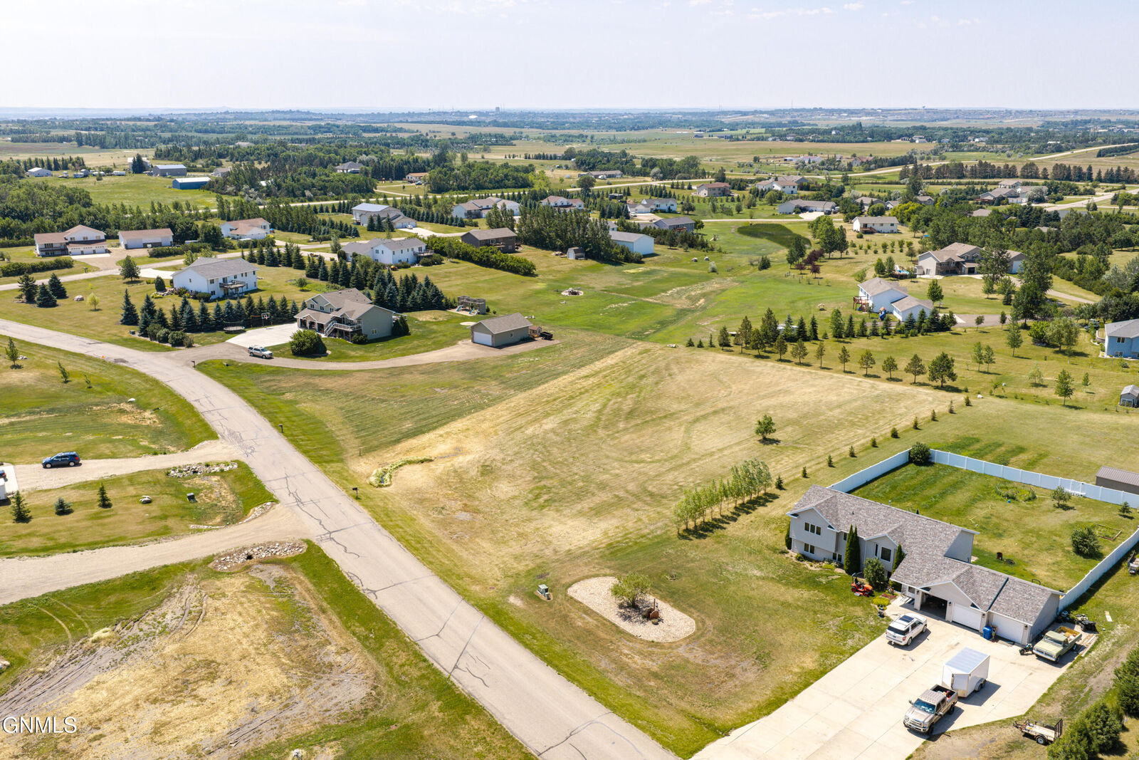 Property Photo:  7330 Runnel Road  ND 58503 