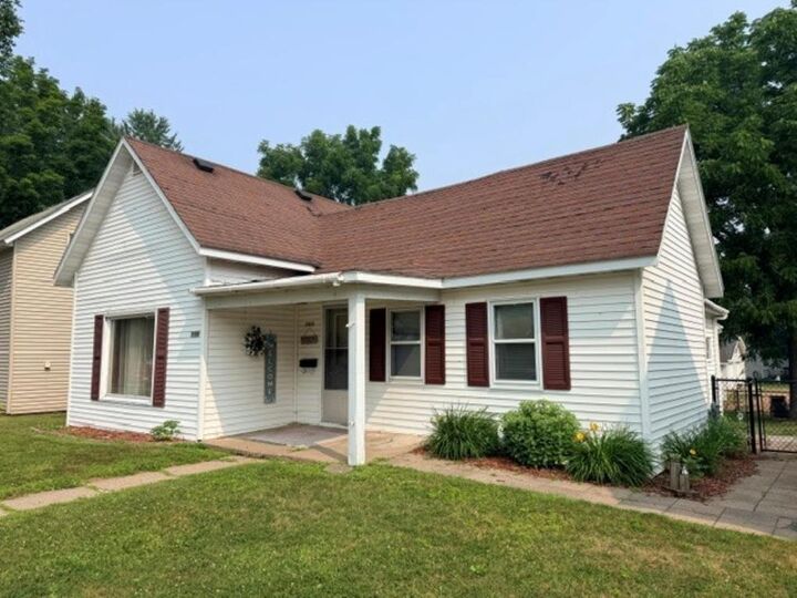 Property Photo: 1802 1st St W WI 54452