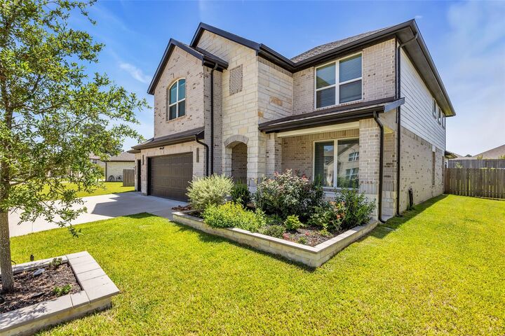 Property Photo: 10309 Horseshoe Lake Trail TX 77384