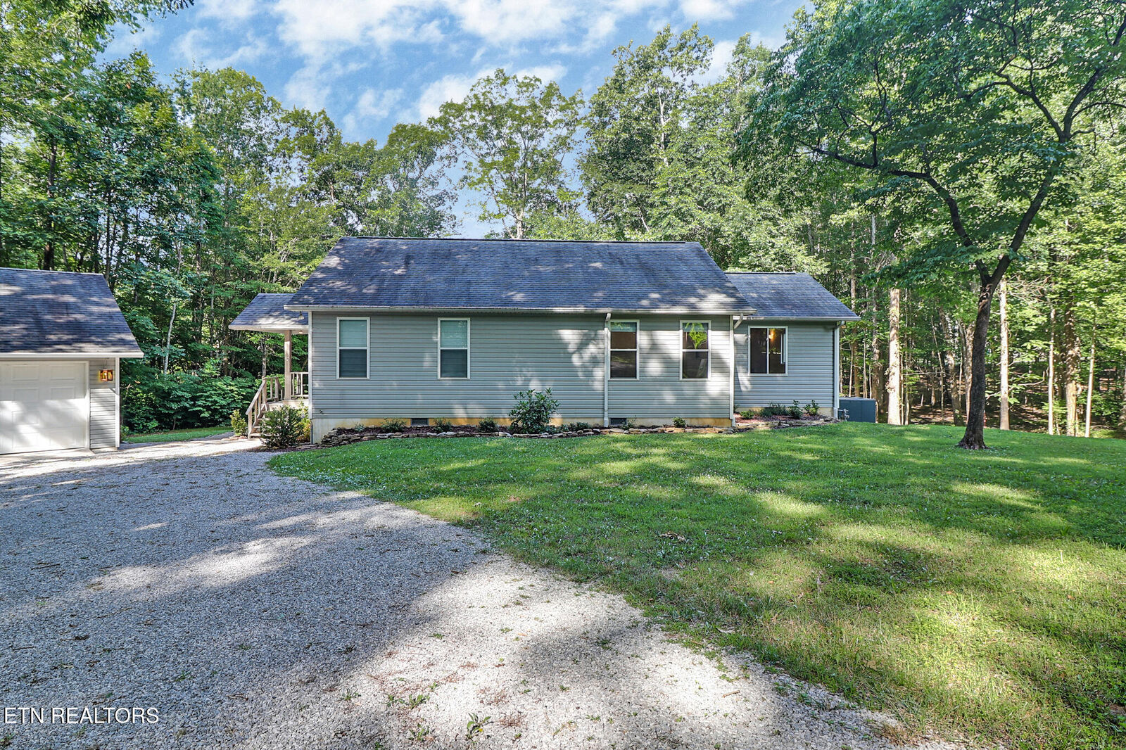 Property Photo: 227 Avondale Lane TN 38583