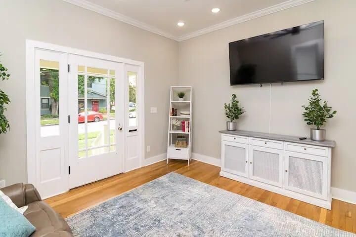 Property Photo:  124 Old Lafayette Avenue  KY 40502 