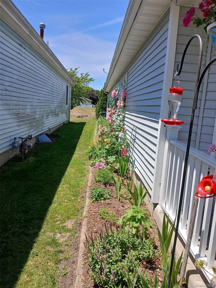 Property Photo: 5127 Village Circle E NY 11949