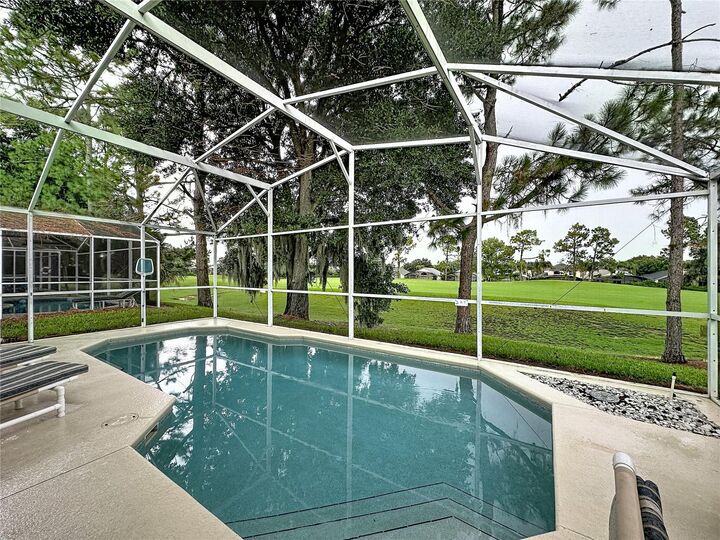 Property Photo: 2464 Saint Augustine Boulevard FL 33844