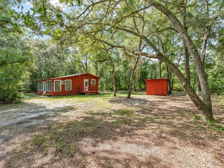 Property Photo:  4935 SW 124th Ln  FL 33597 
