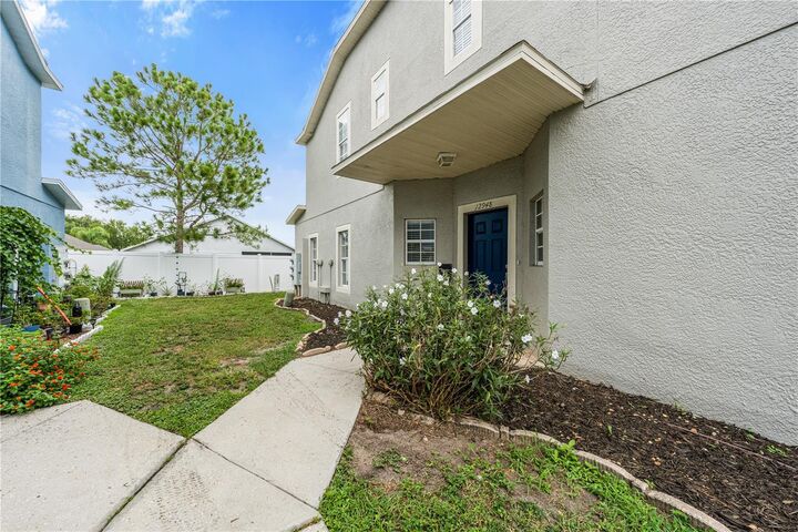Property Photo:  12948 Kings Crossing Drive  FL 33534 