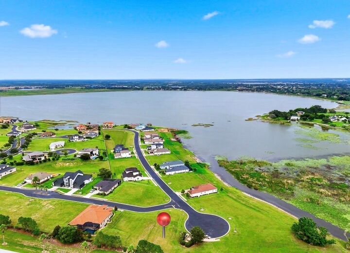 Property Photo: 103 Blazing Star Avenue FL 33850