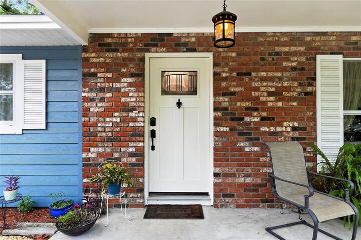 Property Photo: 3862 NW 36th Place FL 32606