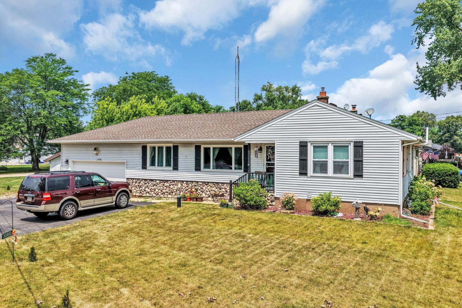 Property Photo: 30810 Weiler Rd WI 53105