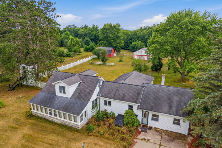 Property Photo: 14160 New Millpond Road MI 49307
