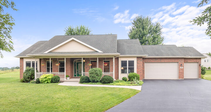 Property Photo:  403 Jake Court  IL 60140 