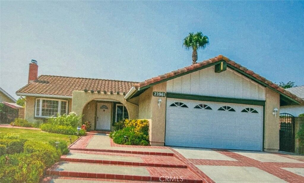 Property Photo: 23961 Juaneno CA 92691