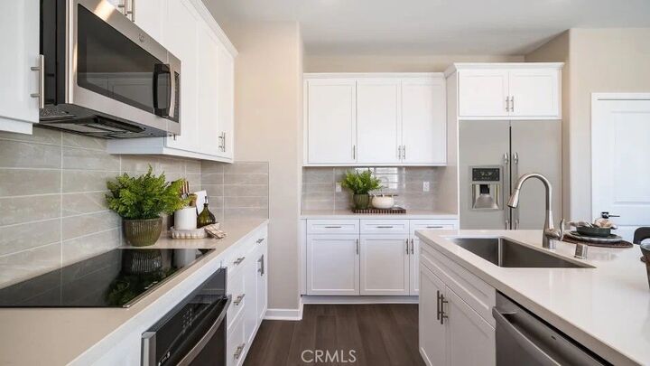 Property Photo:  31642 Angel Aura Drive  CA 92596 