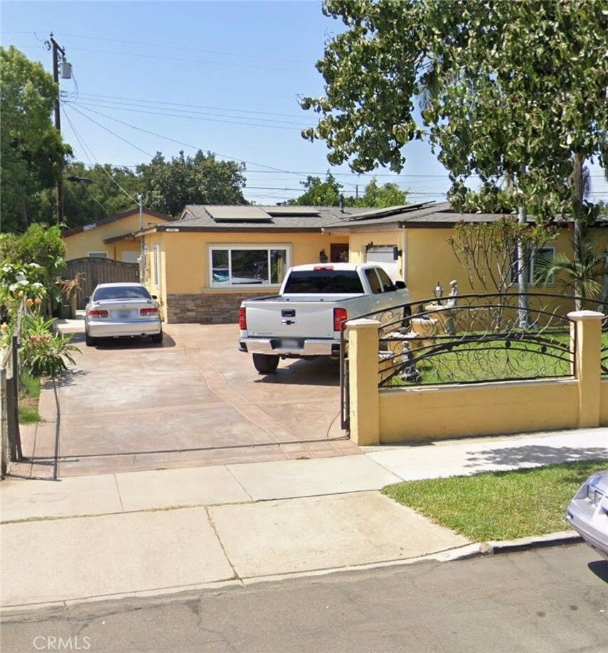Property Photo:  1724 S Monterey  CA 91761 