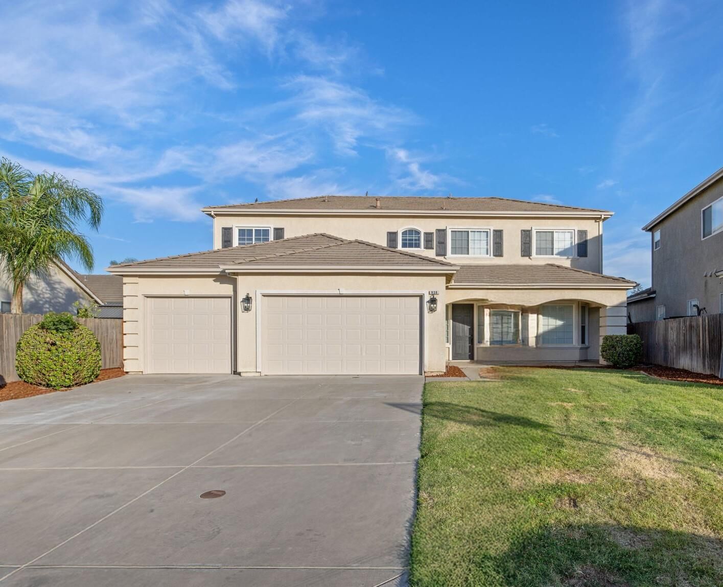Property Photo:  938 Ruby Way  CA 95334 