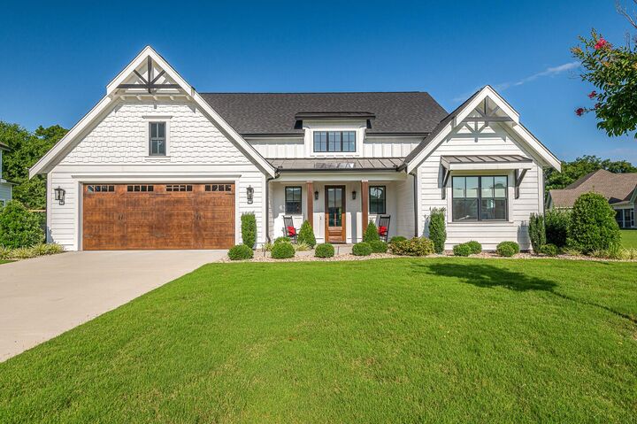 Property Photo: 8289 Blackrock Drive TN 37363