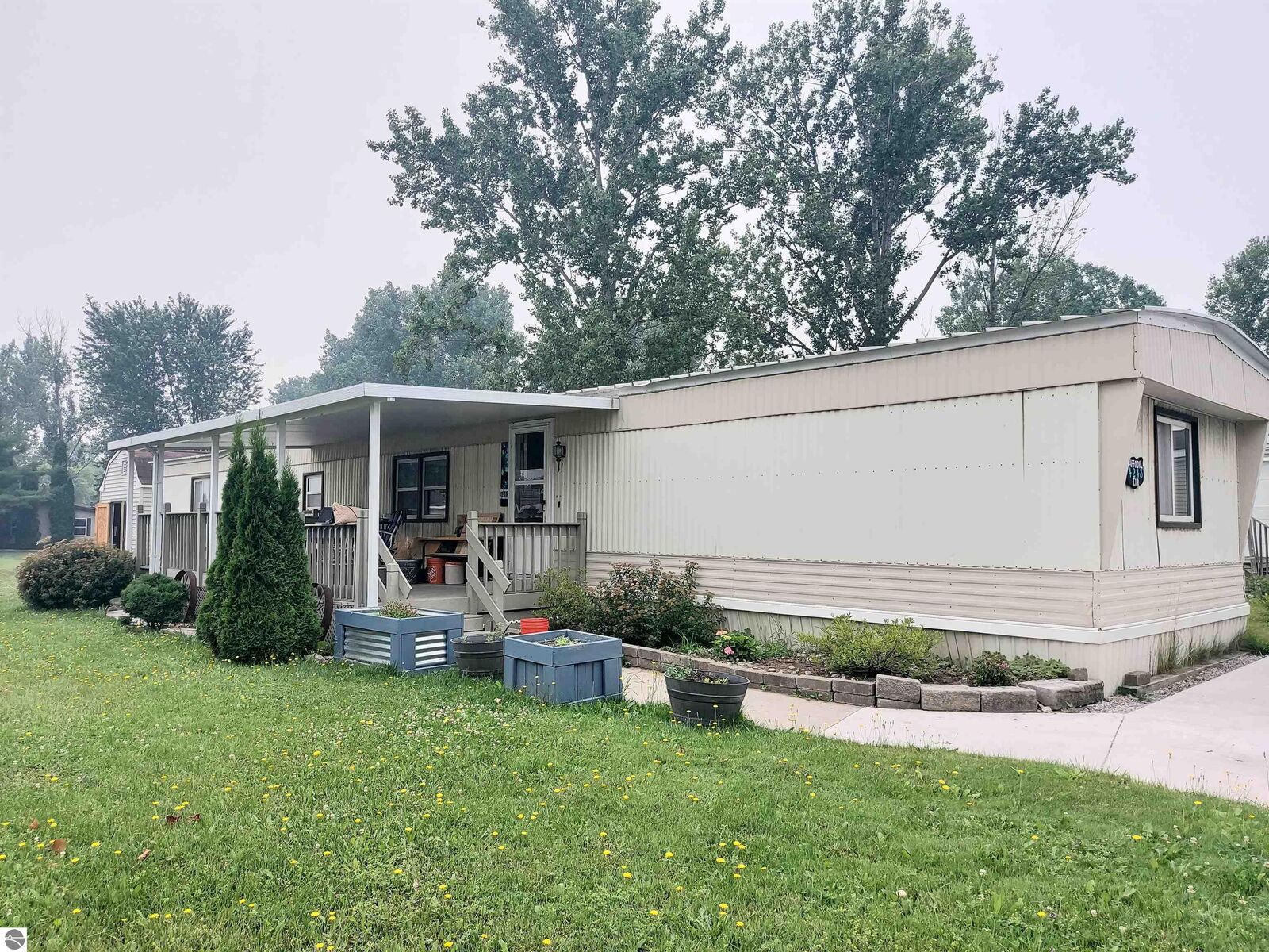 Property Photo: 4248 Daffodil Circle MI 49685