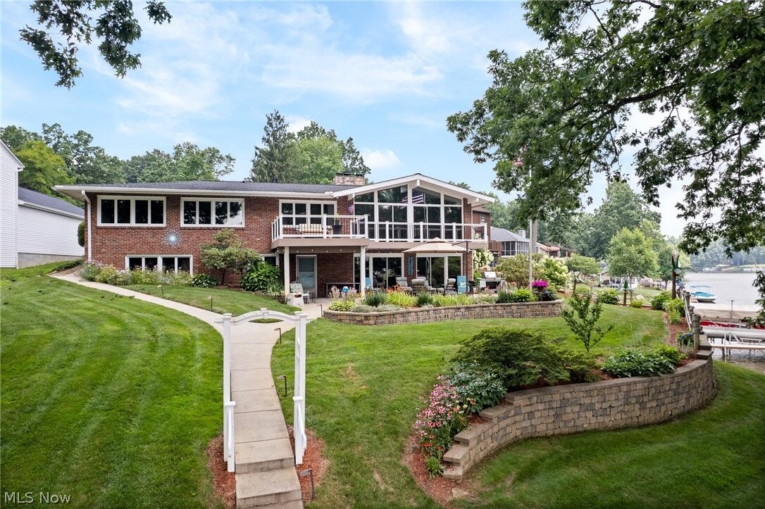 Property Photo: 114 Lake Front Drive OH 44319