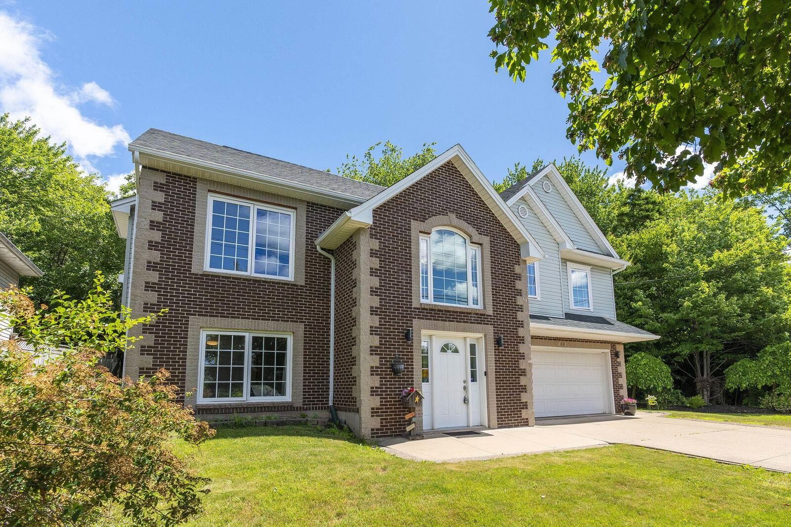 Property Photo: 88 Bellbrook Crescent NS B2W 6S2