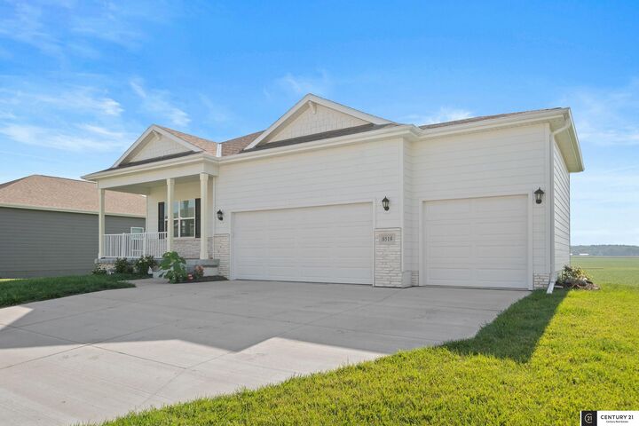 Property Photo:  8519 S 63rd Street  NE 68157 