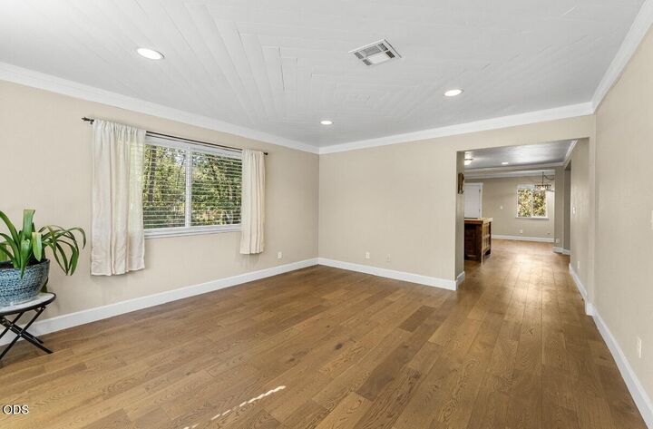 Property Photo: 3889 Williams Highway OR 97527