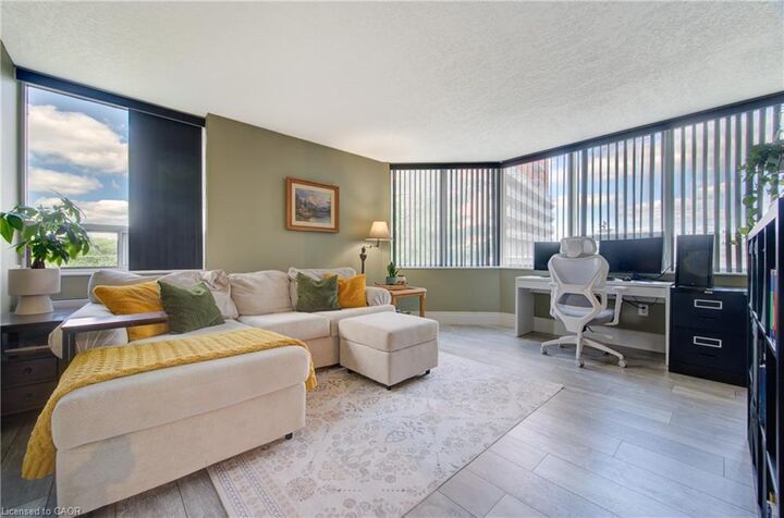 Property Photo: 3227 King Street E 409 ON N2A 3Z9