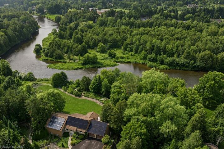 Property Photo: 8060 Wellington Rd 18 ON N1M 2W5