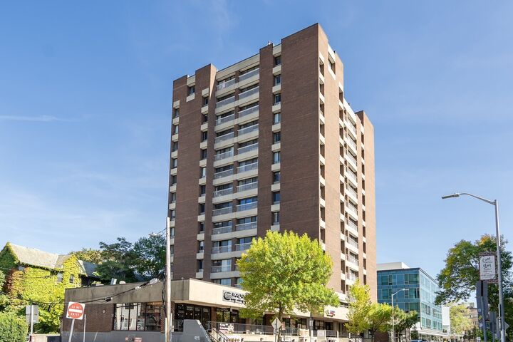 Property Photo:  1105 Massachusetts Ave 6A  MA 02138 