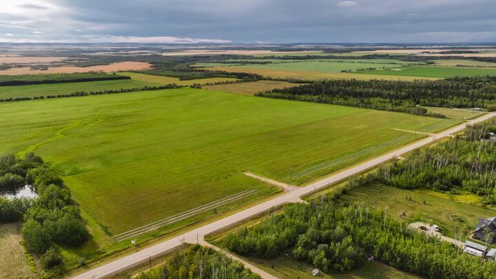 Property Photo: Lot 7/SE-11-79-13-W6 AB T0H 0A0