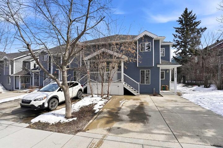 Property Photo: 5220 50A Avenue 1805 AB T4S 1E5