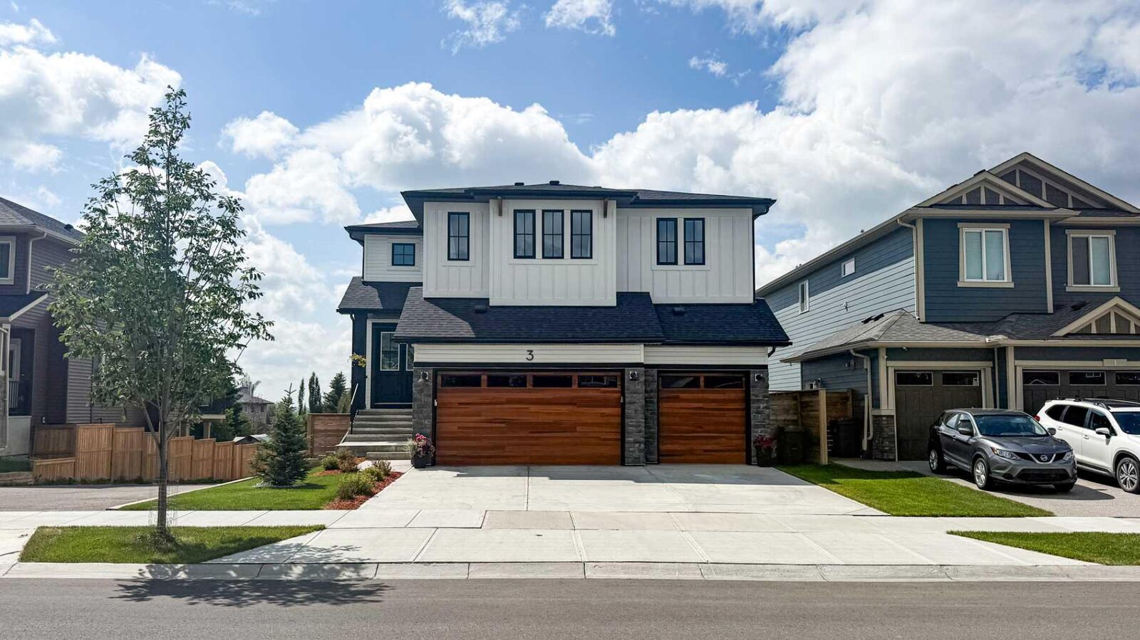 Property Photo: 3 Highwood Drive AB T1S 5S3