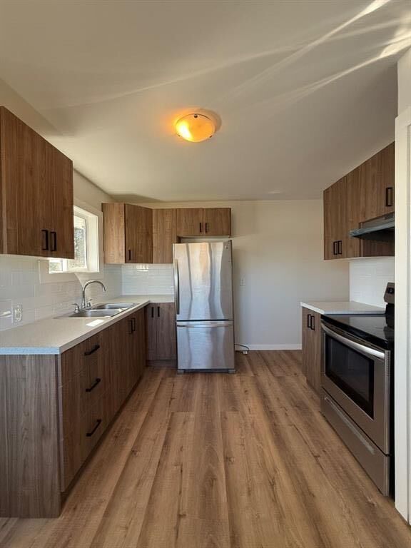 Property Photo: 5032 55th Avenue AB T0G 1E0